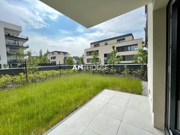 Pronájem bytu 1+kk, Praha - Vysočany, Kabešova, 35 m2