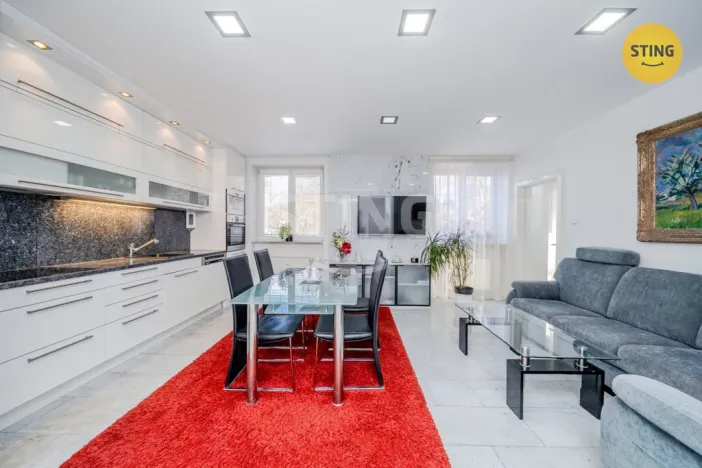 Prodej bytu 3+kk, Ostrava, Komenského, 64 m2