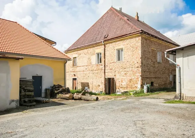 Prodej činžovního domu, Studená, Tyršova, 400 m2