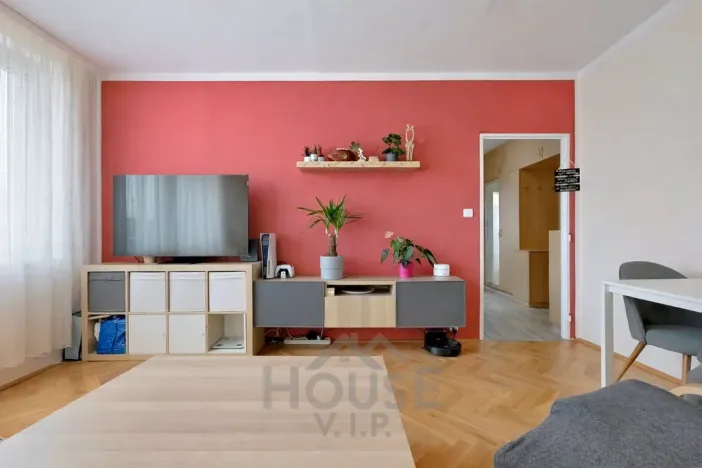 Prodej bytu 2+1, Praha - Hostivař, Horolezecká, 52 m2