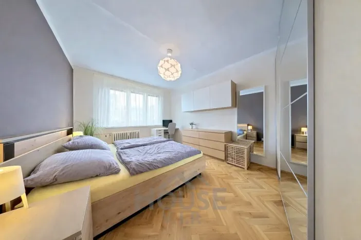 Prodej bytu 2+1, Praha - Hostivař, Horolezecká, 52 m2