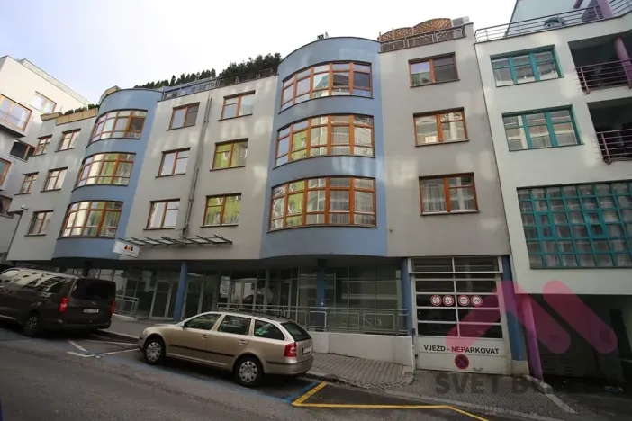 Pronájem bytu 2+kk, Praha - Žižkov, Jeseniova, 53 m2