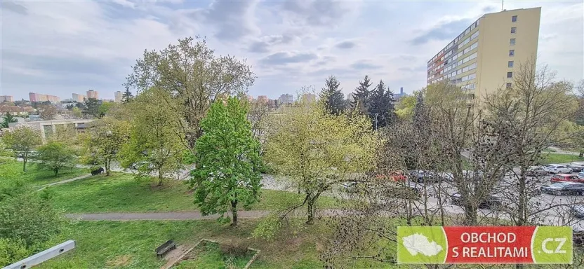 Prodej bytu 2+kk, Praha, Novodvorská, 41 m2