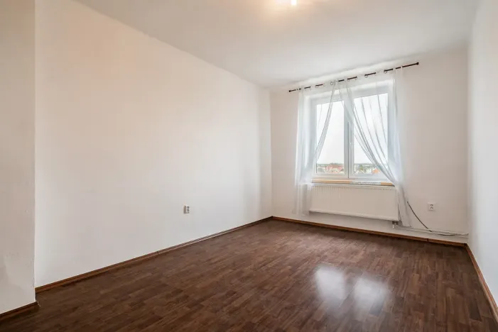 Pronájem bytu 2+1, Opatovice nad Labem, Smetanova, 55 m2