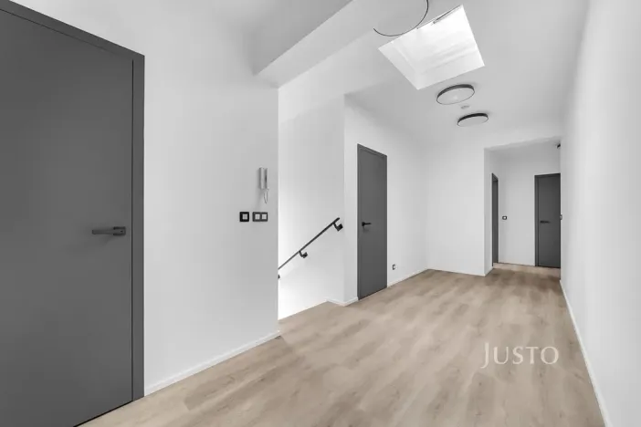 Pronájem bytu 4+kk, Praha - Šeberov, Na proutcích, 132 m2