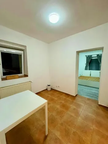 Pronájem bytu 2+1, Králův Dvůr, Jungmannova, 55 m2