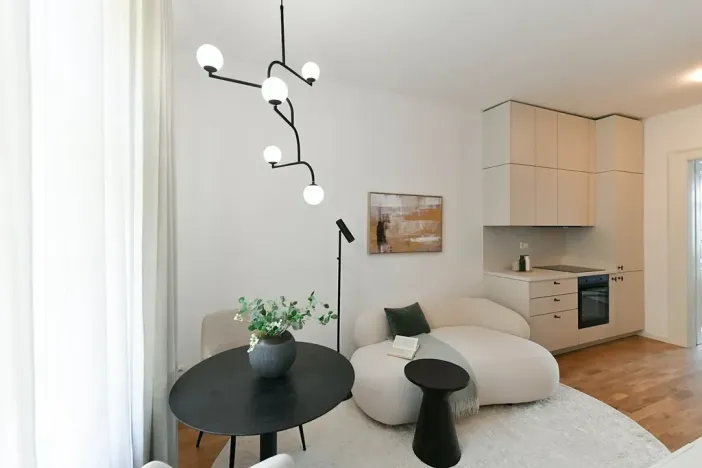 Prodej bytu 2+kk, Praha - Smíchov, Radlická, 37 m2