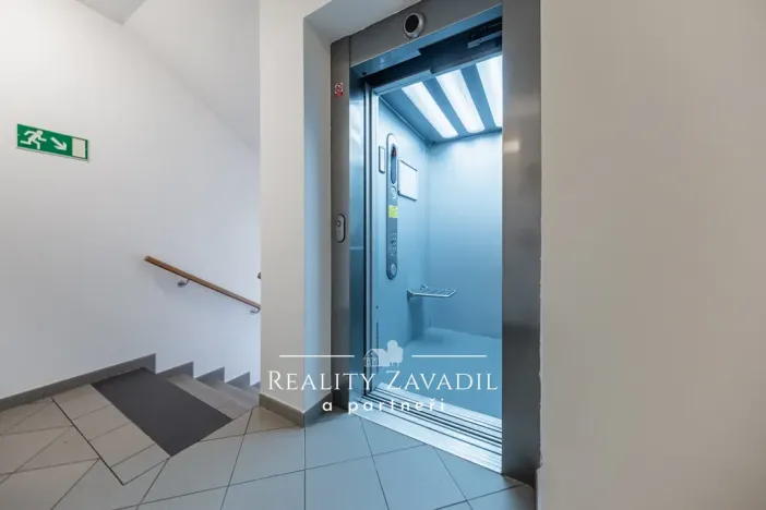 Prodej bytu 1+kk, Praha - Hostivař, Bratislavská, 36 m2