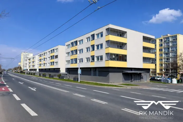 Pronájem garáže, Praha - Letňany, Tupolevova, 17 m2