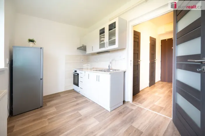 Prodej bytu 1+1, Osek, 42 m2