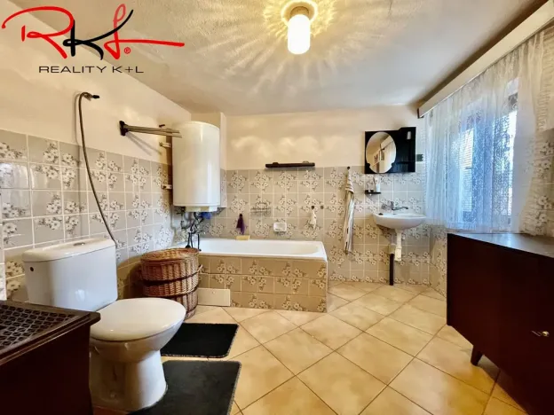 Prodej rodinného domu, Pečky - Velké Chvalovice, 65 m2