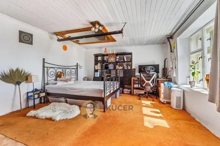 Prodej pozemku pro bydlení, Střemy, 3158 m2