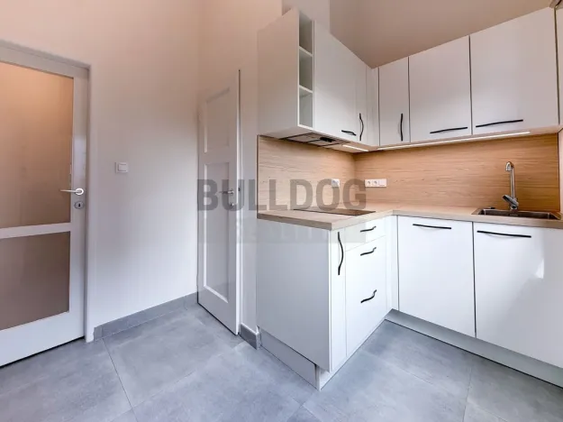 Pronájem bytu 3+1, Praha - Strašnice, U Vesny, 75 m2