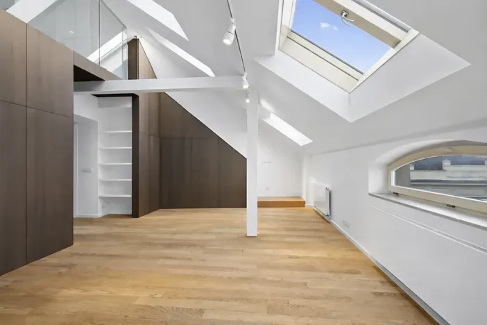 Pronájem bytu 3+1, Praha - Bubeneč, U akademie, 130 m2