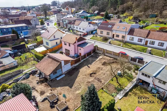 Prodej pozemku pro bydlení, Radostice, Hlavní, 320 m2