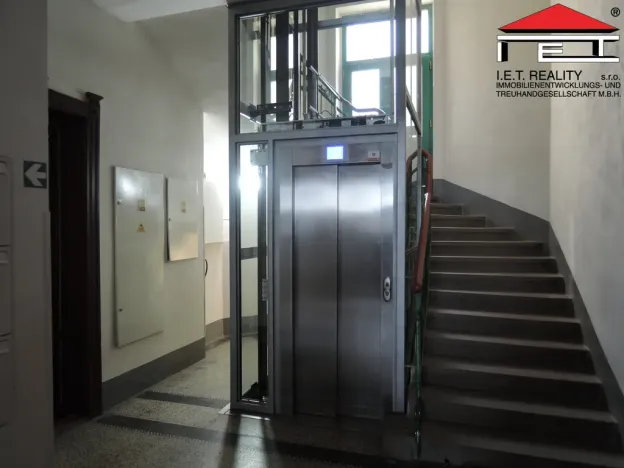 Pronájem bytu 3+kk, Praha - Nusle, Táborská, 78 m2