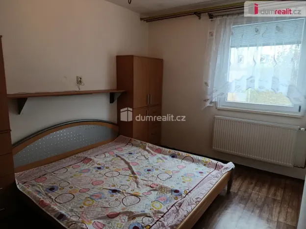 Pronájem bytu 2+kk, Praha - Kbely, Toužimská, 56 m2