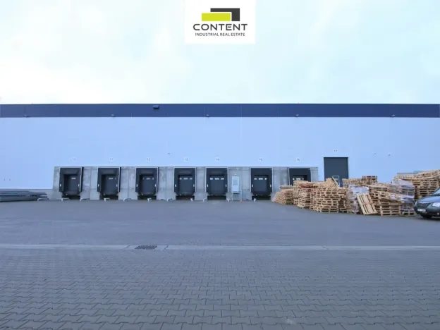 Pronájem skladu, Brno - Tuřany, Letiště Brno-Tuřany, 8000 m2