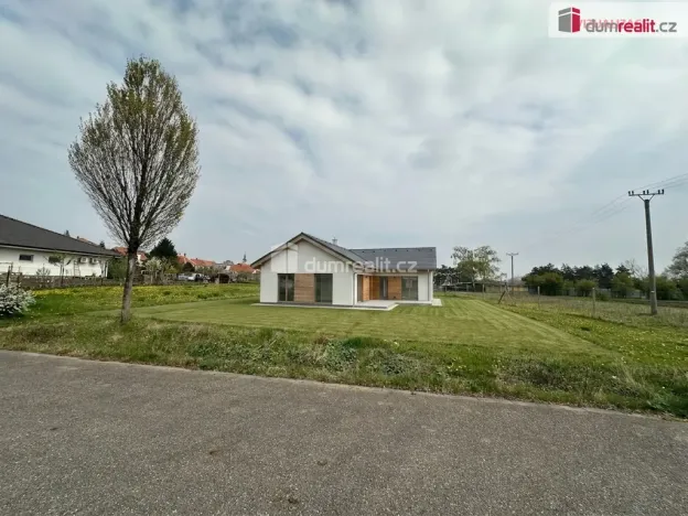 Prodej pozemku pro bydlení, Přítluky, Dlouhá, 1269 m2