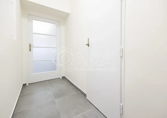 Pronájem bytu 1+kk, Praha - Nusle, V Horkách, 22 m2