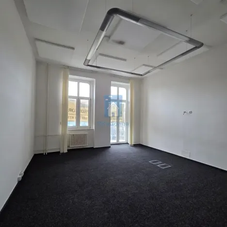 Pronájem kanceláře, Plzeň, Hálkova, 125 m2