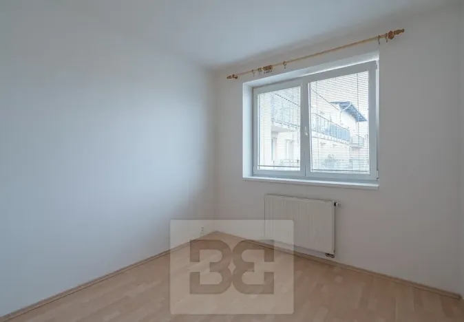 Pronájem bytu 2+kk, Praha - Hostivař, Bratislavská, 43 m2