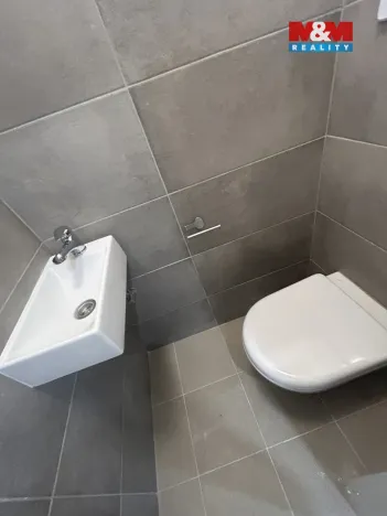 Pronájem bytu 2+1, Ústí nad Labem - Ústí nad Labem-centrum, SNP, 61 m2