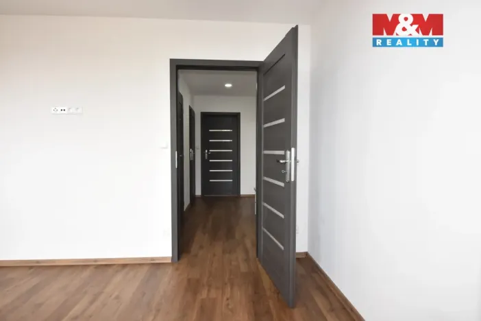 Pronájem bytu 2+kk, Bělá pod Bezdězem, Tyršova, 56 m2