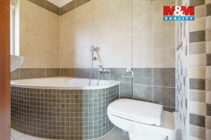 Prodej rodinného domu, Karlovy Vary - Rybáře, Sladovnická, 119 m2