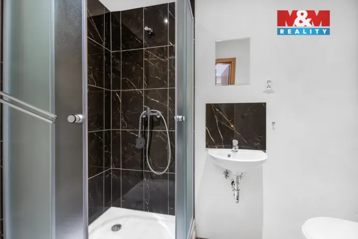 Prodej rodinného domu, Smržovka, Hlavní, 158 m2