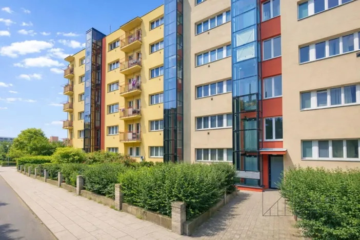 Prodej bytu 2+kk, Praha - Holešovice, U městských domů, 50 m2