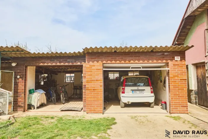 Prodej rodinného domu, Hrušovany u Brna, Žižkova, 232 m2