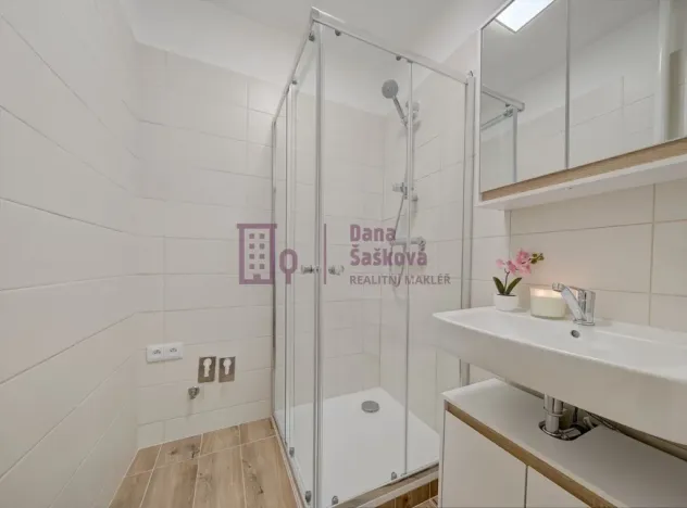 Pronájem bytu 2+1, Počátky, Sídliště, 72 m2