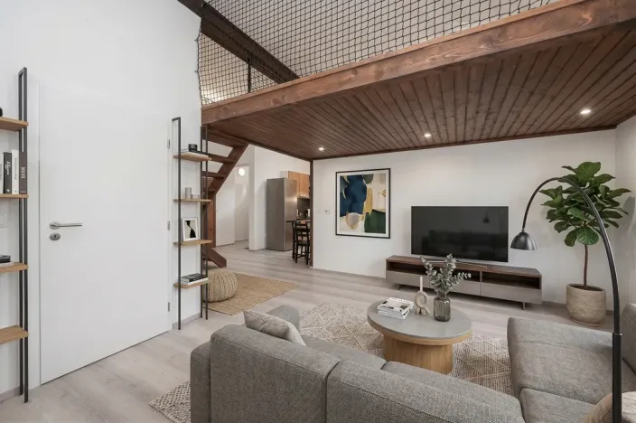 Prodej bytu 2+kk, Brno - Jehnice, náměstí 3. května, 73 m2
