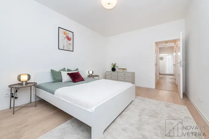 Prodej bytu 4+kk, Praha - Žižkov, Pod lipami, 74 m2