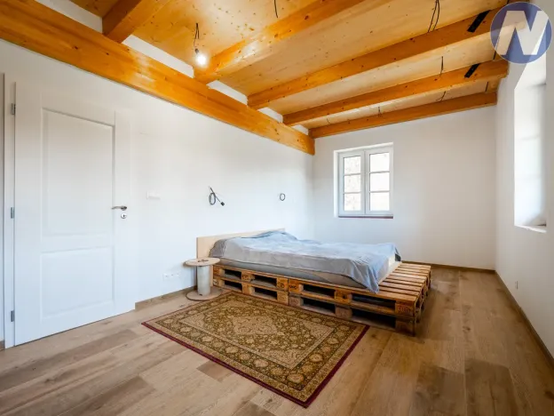 Prodej rodinného domu, Kratušín, 440 m2