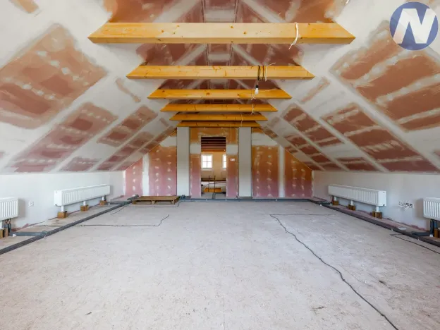 Prodej rodinného domu, Kratušín, 440 m2