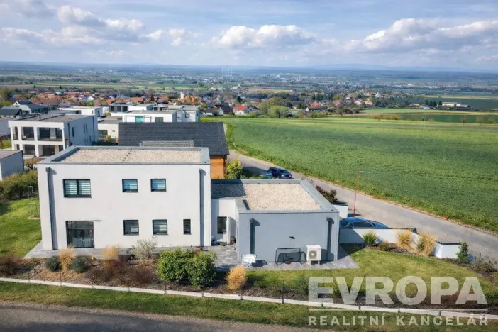 Prodej rodinného domu, Červené Pečky, 229 m2