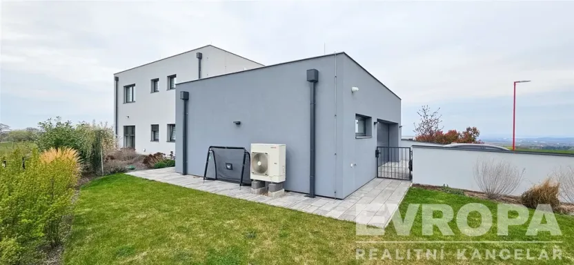 Prodej rodinného domu, Červené Pečky, 229 m2