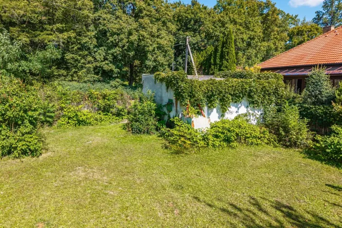 Prodej pozemku pro bydlení, Holice, Pod Parkem, 1775 m2