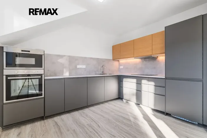 Pronájem bytu 4+kk, Vochov, 80 m2