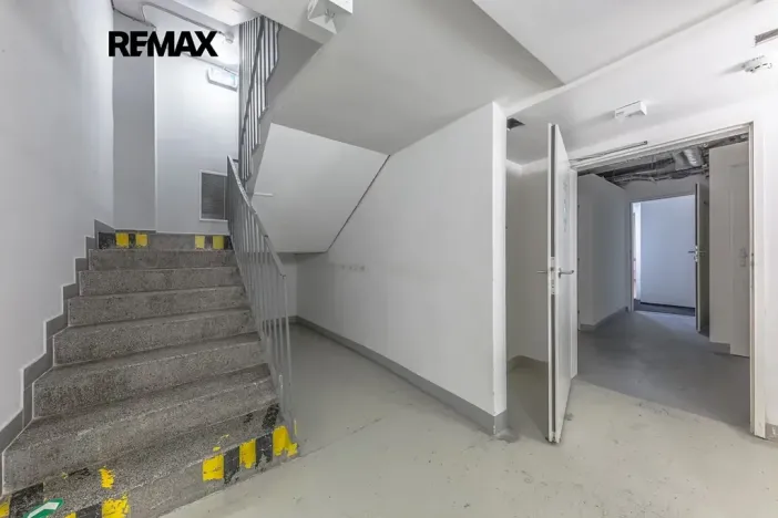 Prodej bytu 2+kk, Praha - Střížkov, Děčínská, 45 m2