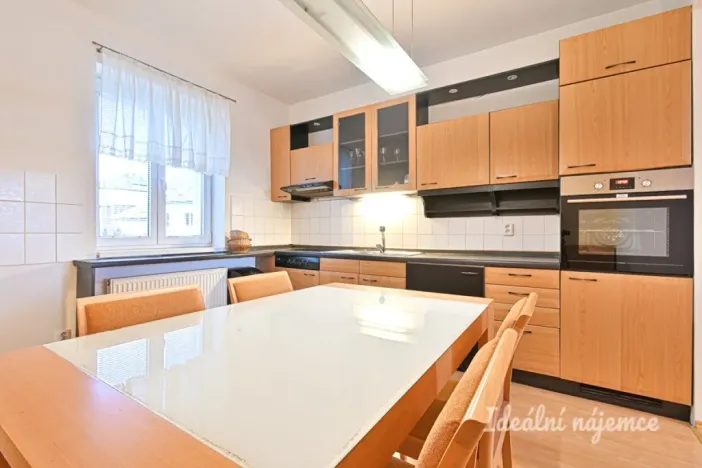 Pronájem bytu 3+kk, Brno, Soběšická, 80 m2