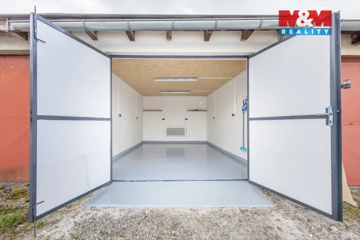 Prodej garáže, Zákupy, 22 m2