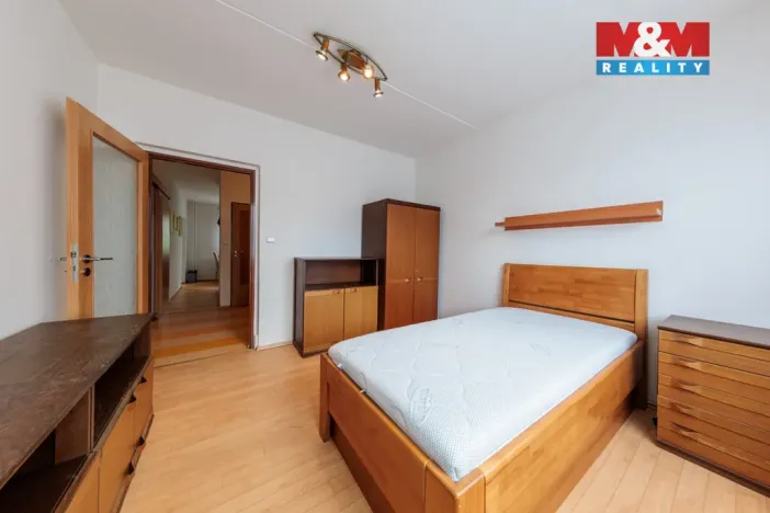 Pronájem bytu 3+1, Sokolov, Slovenská, 76 m2