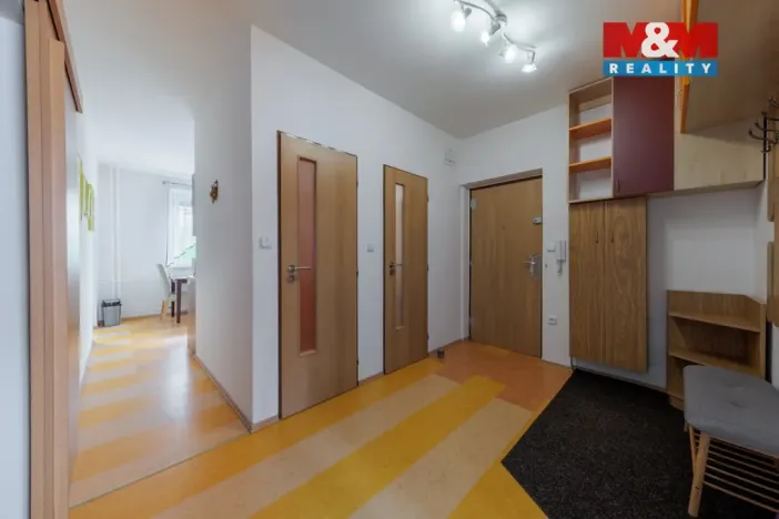 Pronájem bytu 3+1, Sokolov, Slovenská, 76 m2