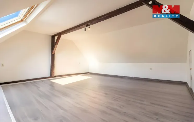 Prodej rodinného domu, Plzeň - Doudlevce, Zborovská, 155 m2