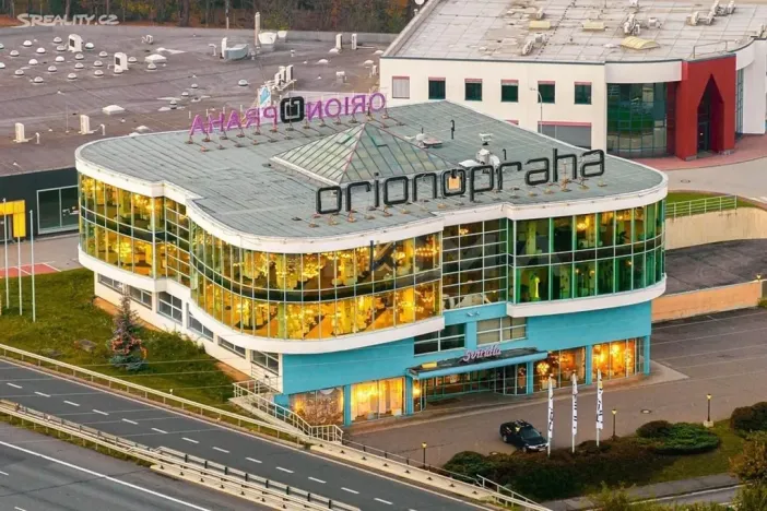 Pronájem obchodního prostoru, Průhonice, Uhříněveská, 3300 m2