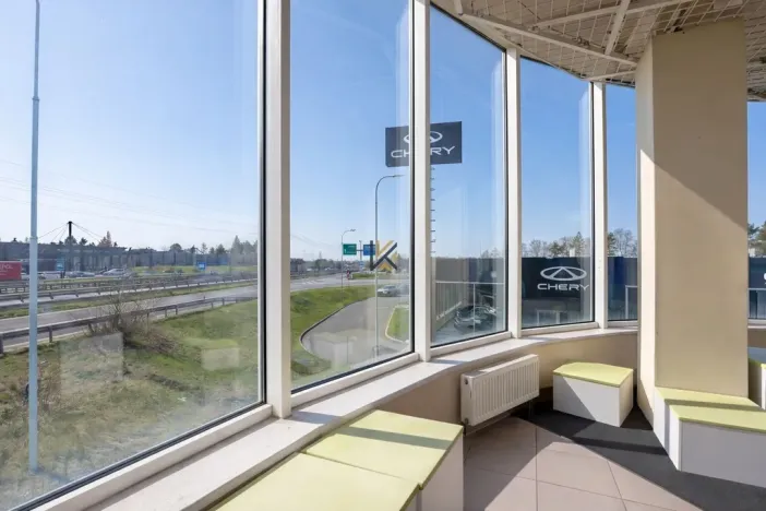 Pronájem obchodního prostoru, Průhonice, Uhříněveská, 3300 m2