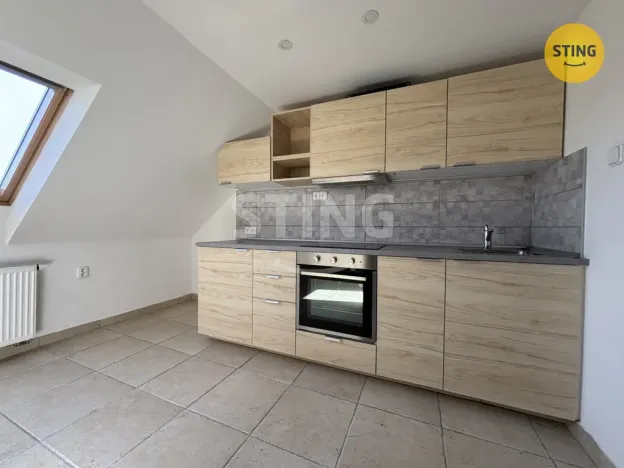 Pronájem bytu 2+kk, Ostrava, Rostislavova, 71 m2